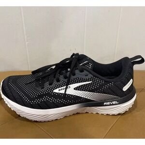 Size 8.5 - Womens Brooks Revel 6 Black White